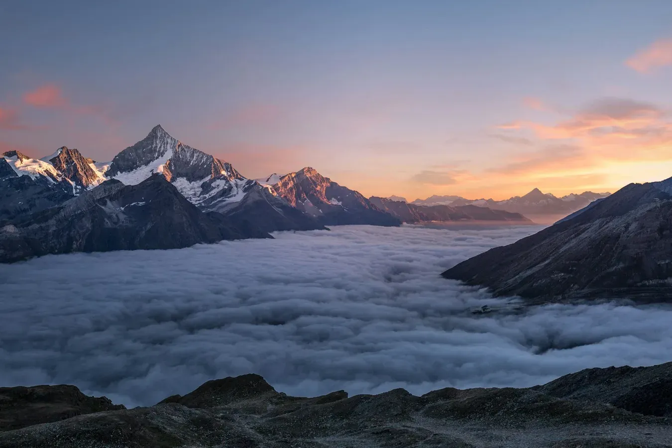 Wallpaper artwork associated with the Soft Morning appearance.